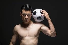 德州扑克后期怎么防风险（德州扑克后期风险控制策略）