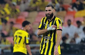 上海申花战术被摸透后 斯卢茨基该怎么办？