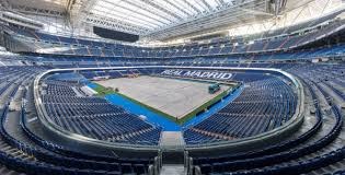 炸金花你现在是在硬撑（玩炸金花的你，现在不过是在硬扛）