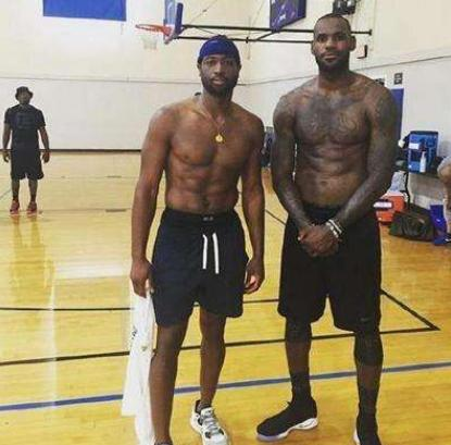 球队内部氛 球队内部氛